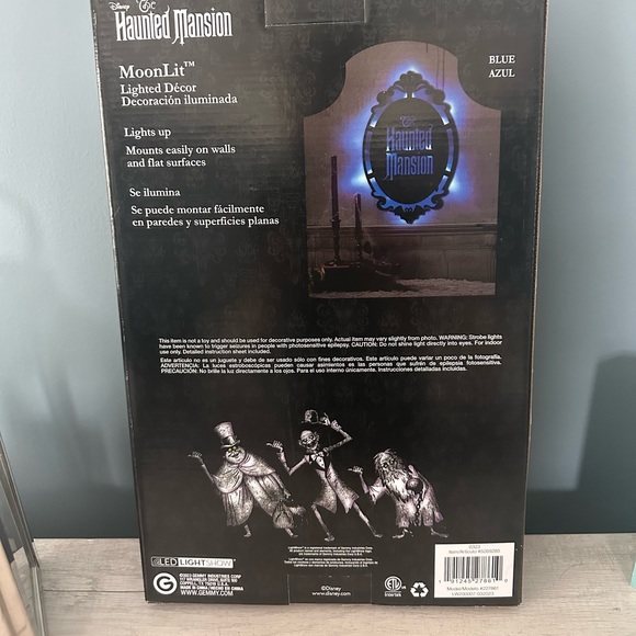 🕸️SOLD Disney’s The Haunted Mansion Light Up Moonlit Hanging Wall Sign🕸️ - Picture 4 of 7